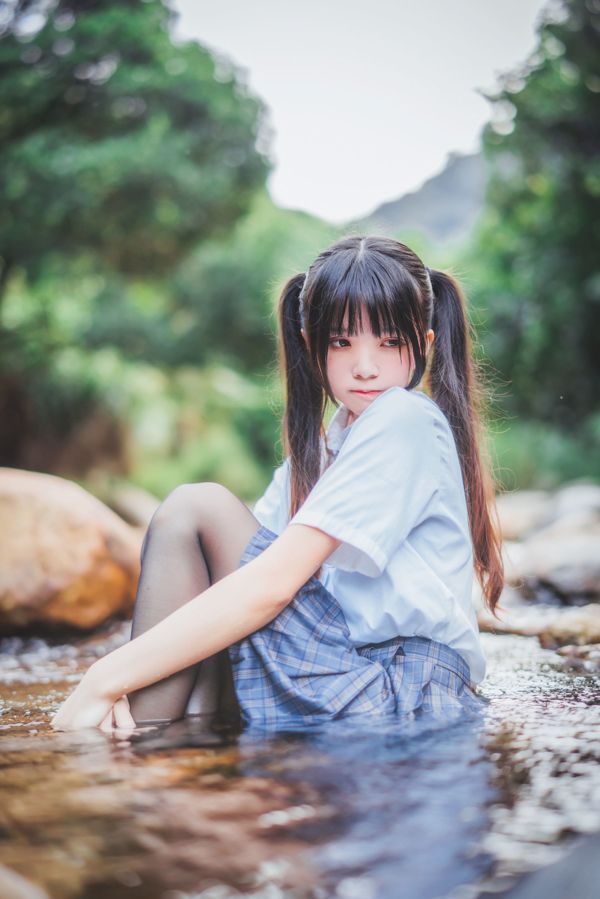 ซากุระโมโมะ "School Uniform Girl COSPLAY Wet Body Series" [Lori COS]