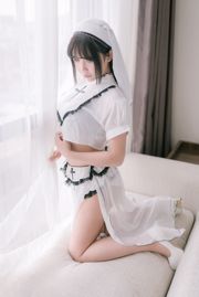 COSER emporte Mo Ziaa "Pure White Nun" [COSPLAY Beauty]