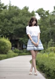 Lee Eun-hye "Außenfoto im Parkrock" [Koreanische Schönheit]